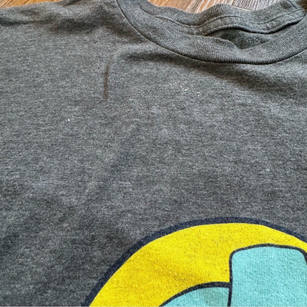 Buc-ees t-shirt Small - Picture 4 of 8